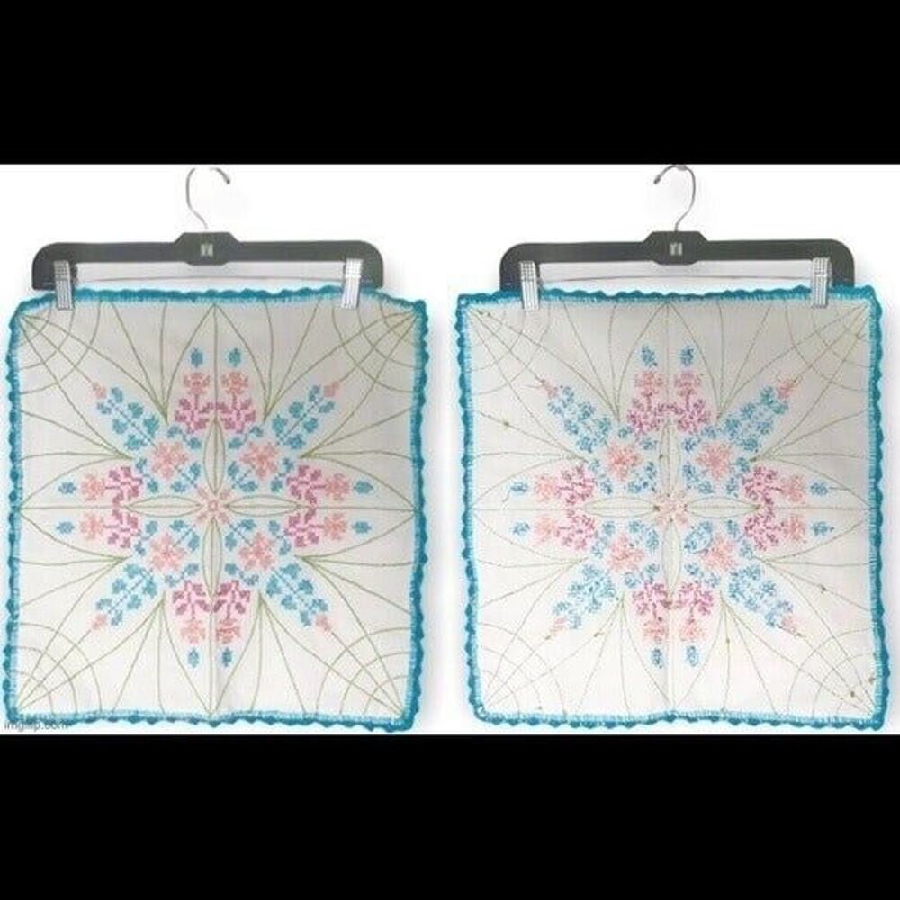Bundle of 2 Vintage Antique Textiles Linens 1 Crosstitch Napkin 1 Pillowcase - Picture 3 of 11